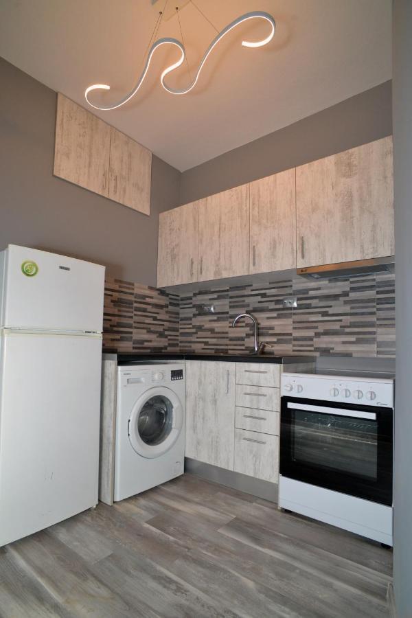 Luxury Apartment St Demetrios Downtown Szaloniki Kültér fotó
